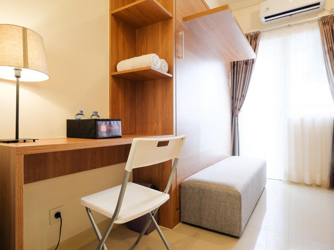 Modern Studio At Green Pramuka City Apartment Near To Shopping Center By Travelio Jakarta Exterior photo
